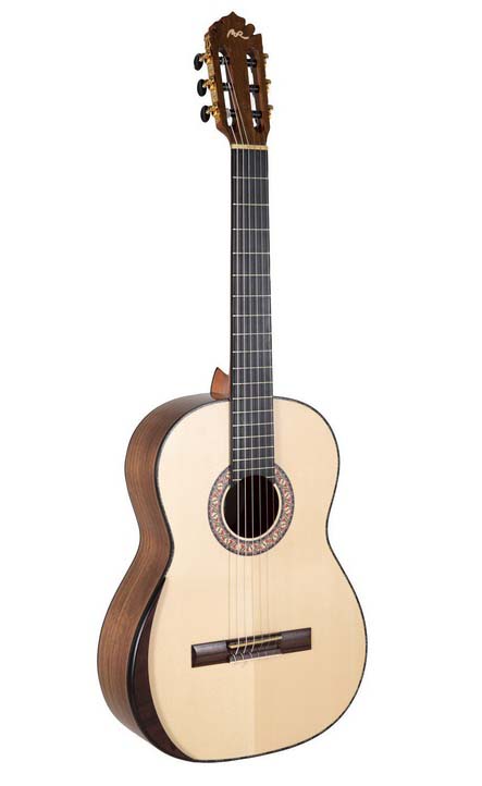 Gitara Manuel Rodriguez MAGISTRAL E-S 4/4 świerk/orzech